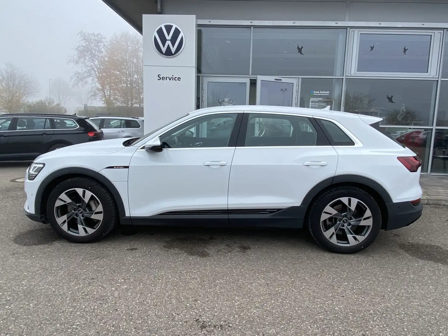 Audi e-tron quattro 50 20"+STANDKLIMA+EL.HECK+NAVI+LE Weiß - 2