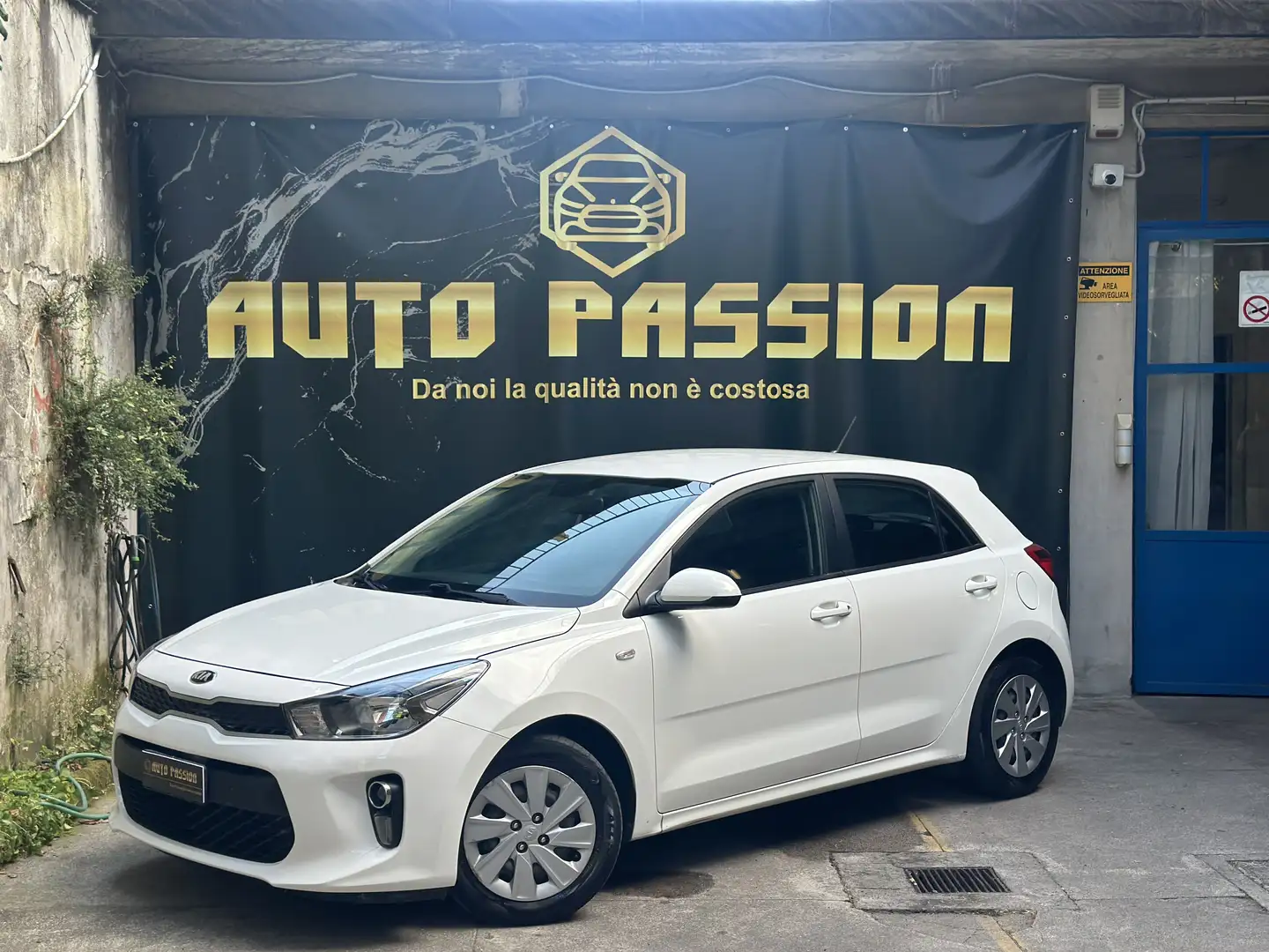 Kia Rio Rio 1.2 GPL NEOPATENTATI/UNICOPROPRIETARIO Bianco - 1