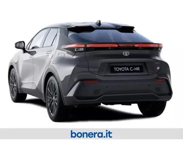 Toyota C-HR view 4