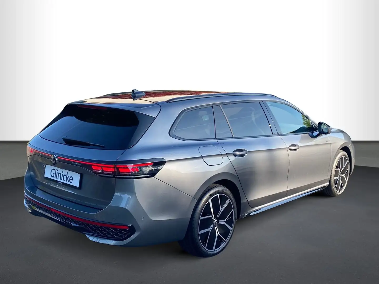 Volkswagen Passat Variant Passat R-Line 1,5 l eHybrid OPF 130 kW (177 PS) Grau - 2