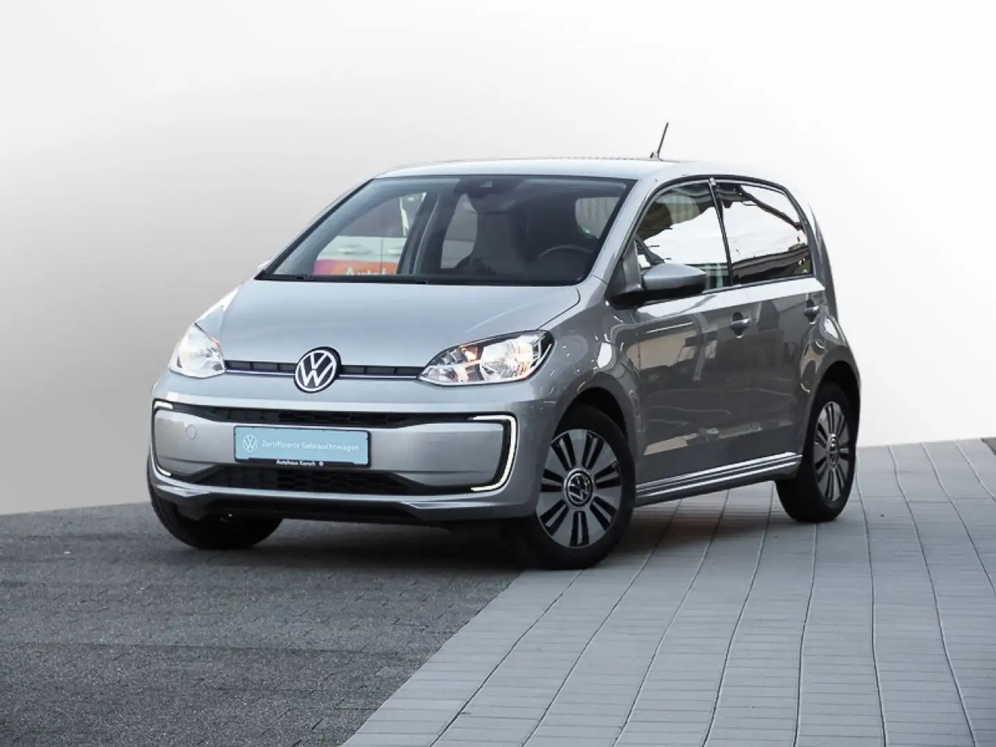Volkswagen e-up! Style Plus CLIMATR., ALU, SHZ Bluetooth Silber - 2