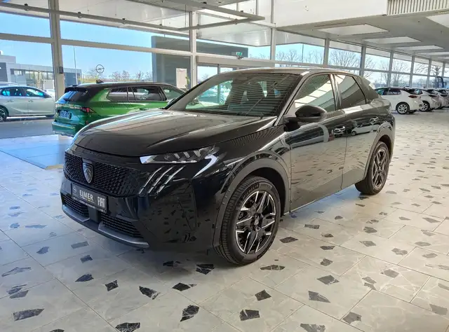 Peugeot 3008 view 3