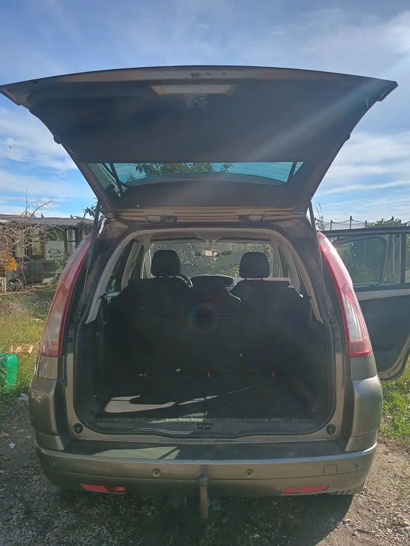 Citroen Grand C4 Picasso 2.0BlueHDi Intensive EAT6 - 2