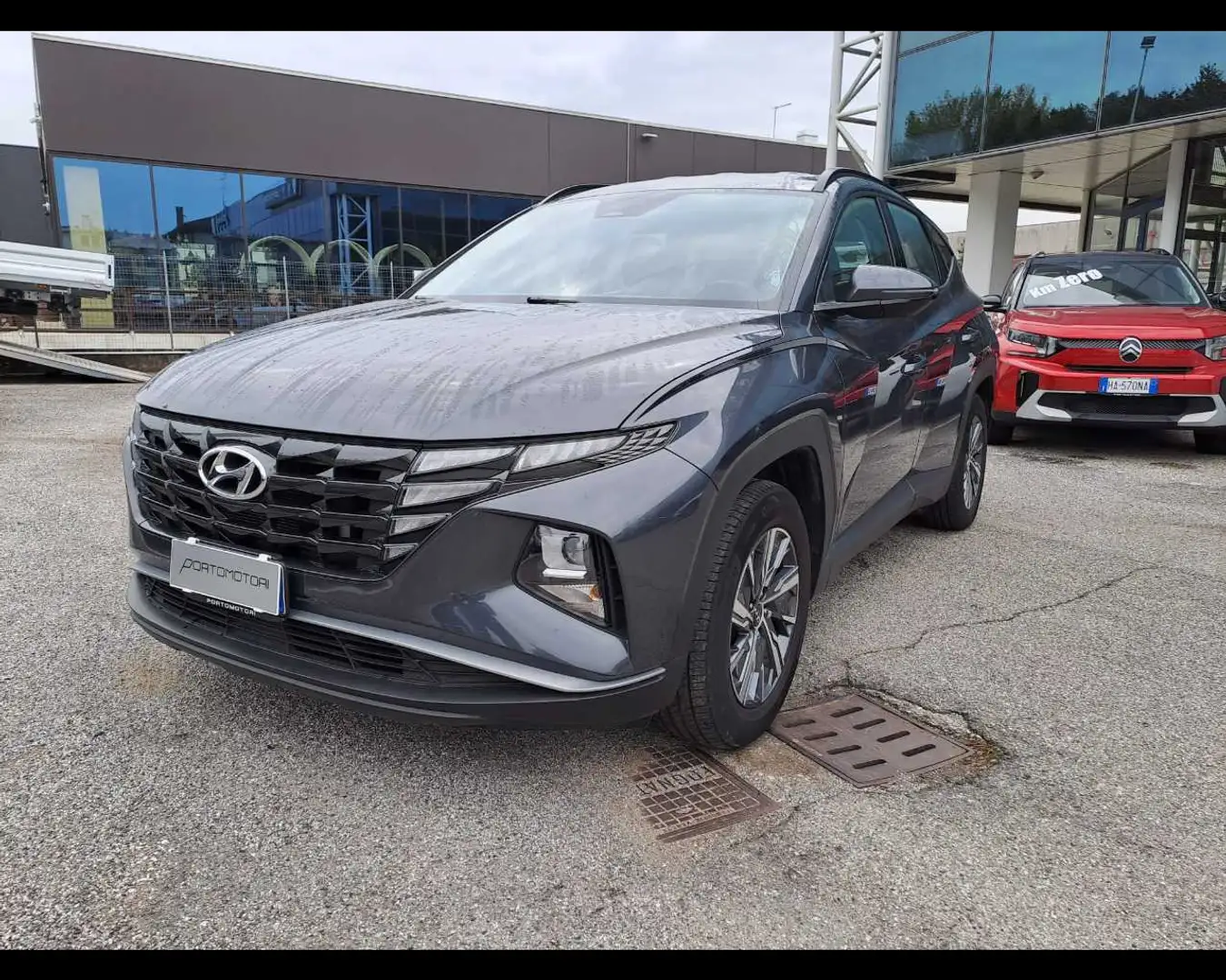 Hyundai TUCSON 1.6 CRDI XTech Gris - 1