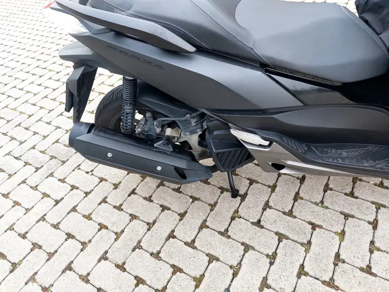 Honda Forza 125 - foto 7