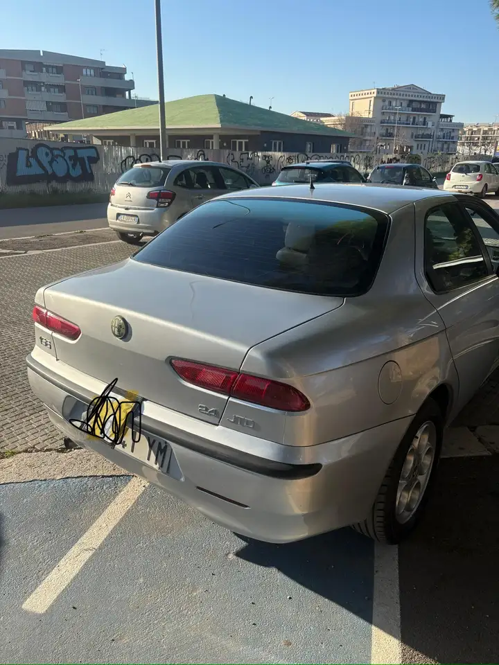 Alfa Romeo 156 2.4 jtd, foto 4