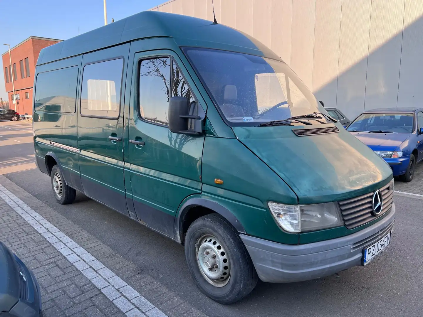 Mercedes-Benz Sprinter 208 D Lang/hoog 1998 +31641468730 Verde - 2