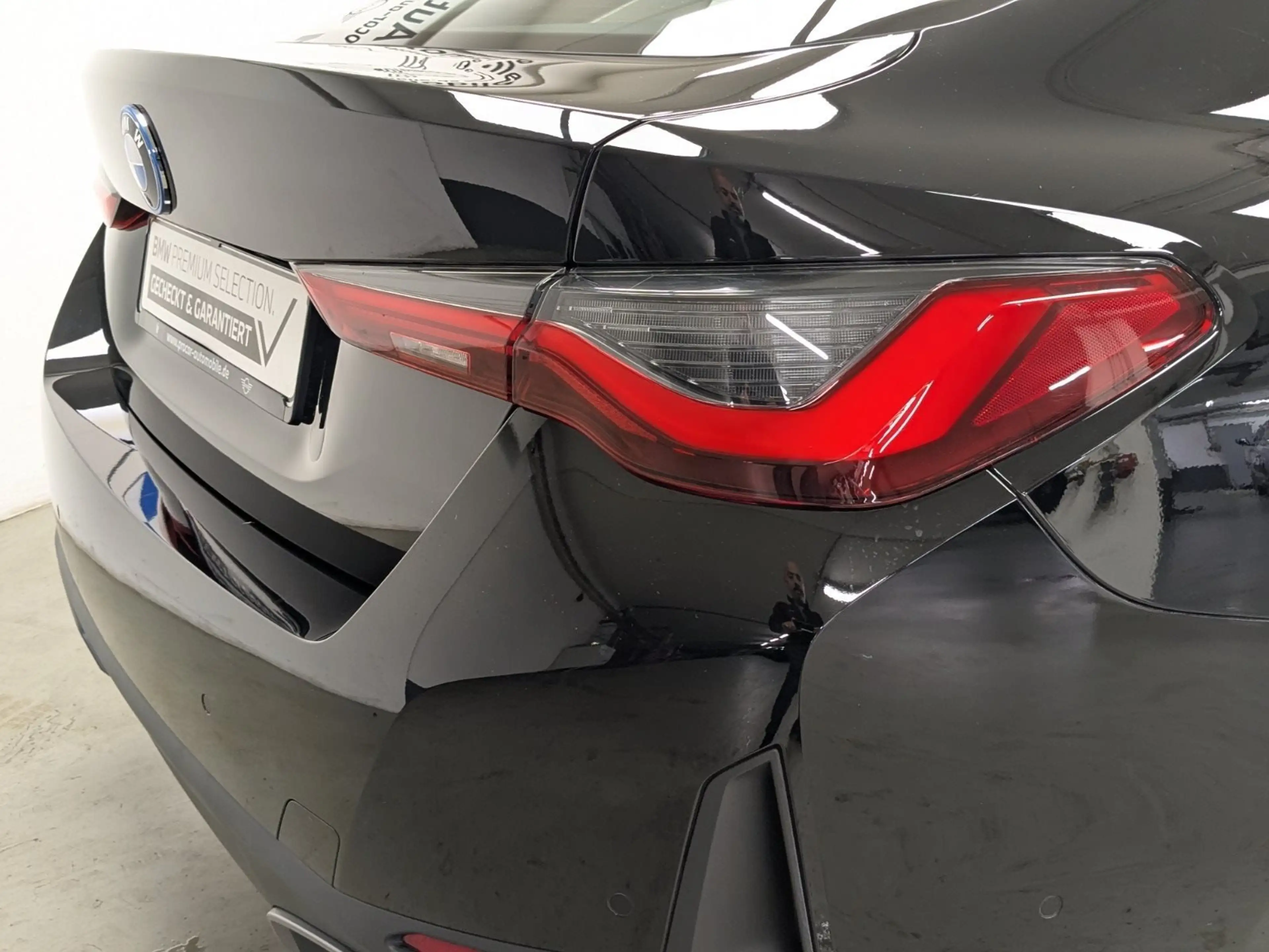 BMW i4 eDrive35 Gran Coupé HiFi PA RFK LED DAB — photo 6