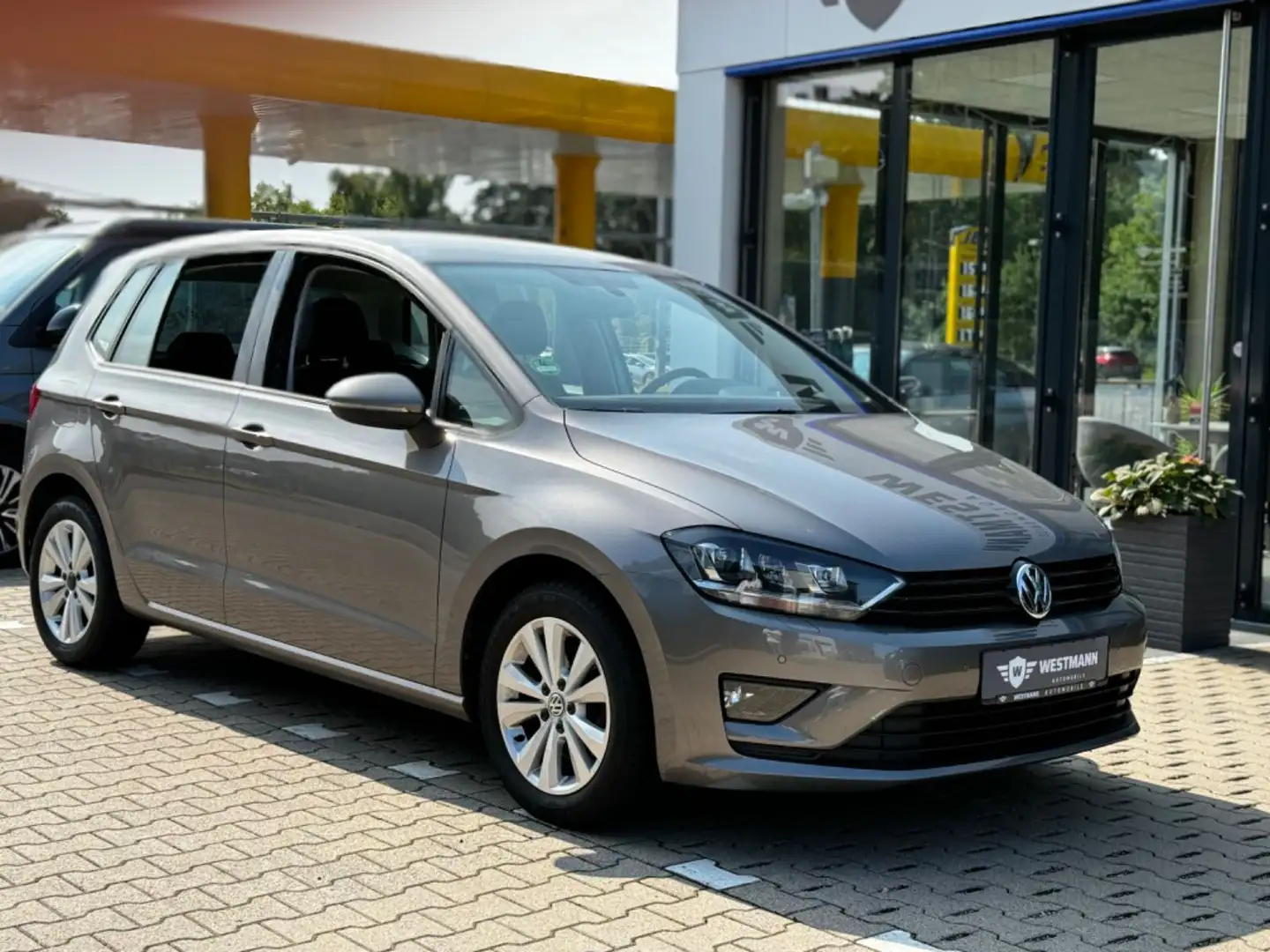 Volkswagen Golf Sportsvan VII Highline BMT/Start-Stopp Oro - 2