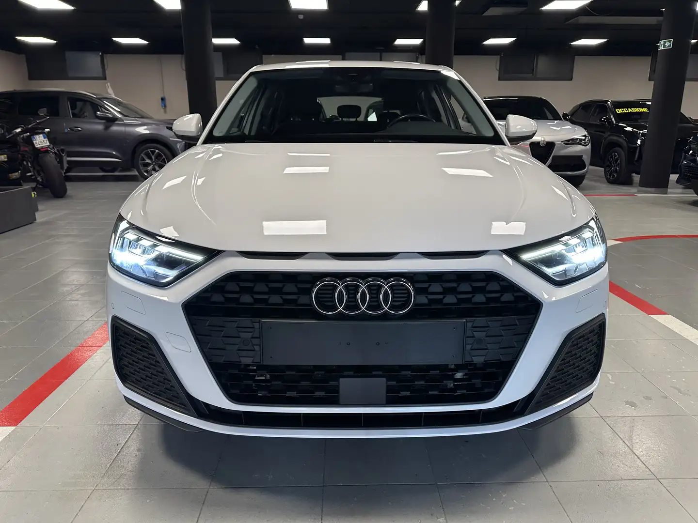 Audi A1 A1 Sportback 30 1.0 tfsi 110cv Blanc - 2