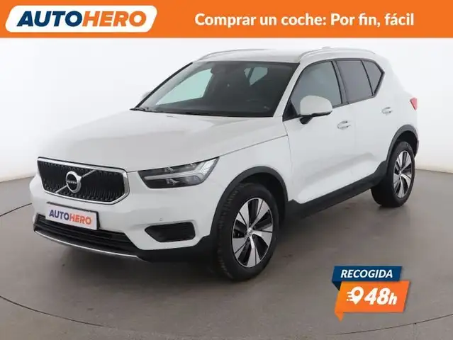 Volvo XC40 T3 Momentum Pro