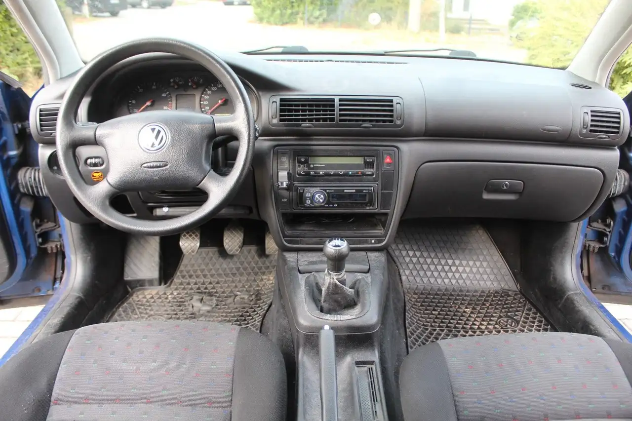 Volkswagen Passat Variant 1.9TDI Trendline, foto 10
