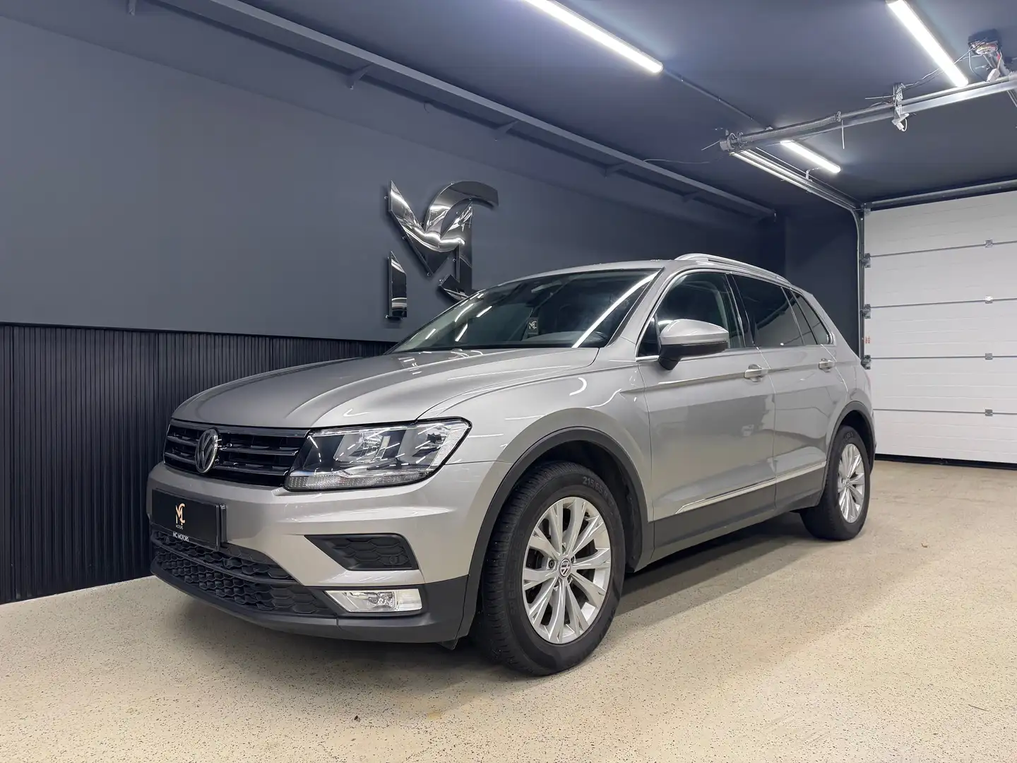 Volkswagen Tiguan 2,0TDI`COMFORTLINE`TEMPOMAT.`SPURHALTE`SITZHEIZUNG Grau - 2