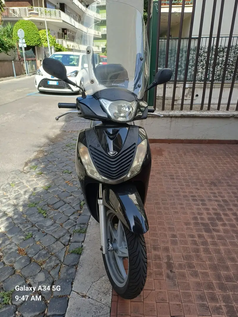 Honda SH 150 Zwart - 1