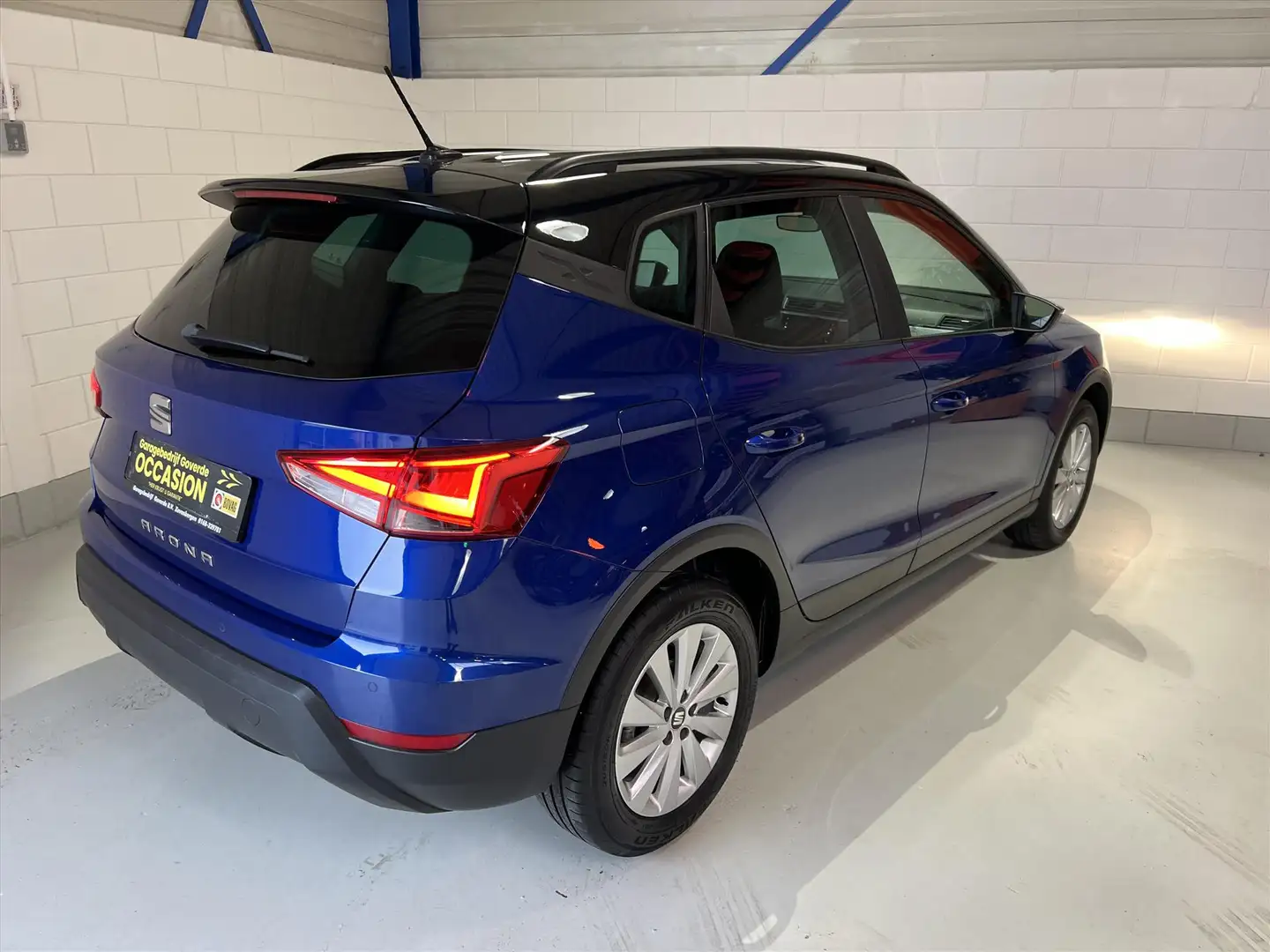SEAT Arona 1.0 TSI 115pk Style Business Intense, 1e eig, NWST Blu/Azzurro - 2