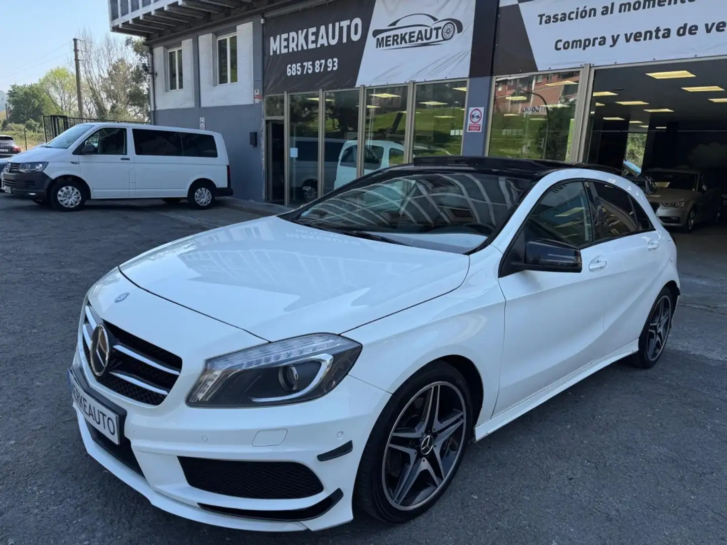Mercedes-Benz A 250 BE AMG Sport 7G-DCT Blanco - 1