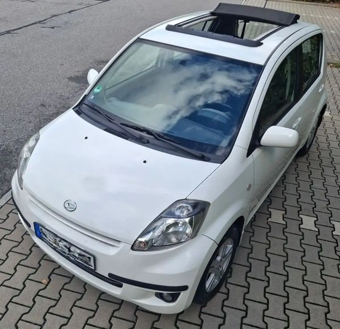 Daihatsu Sirion Sirion 1.3 ECO 4WD Bílá - 1