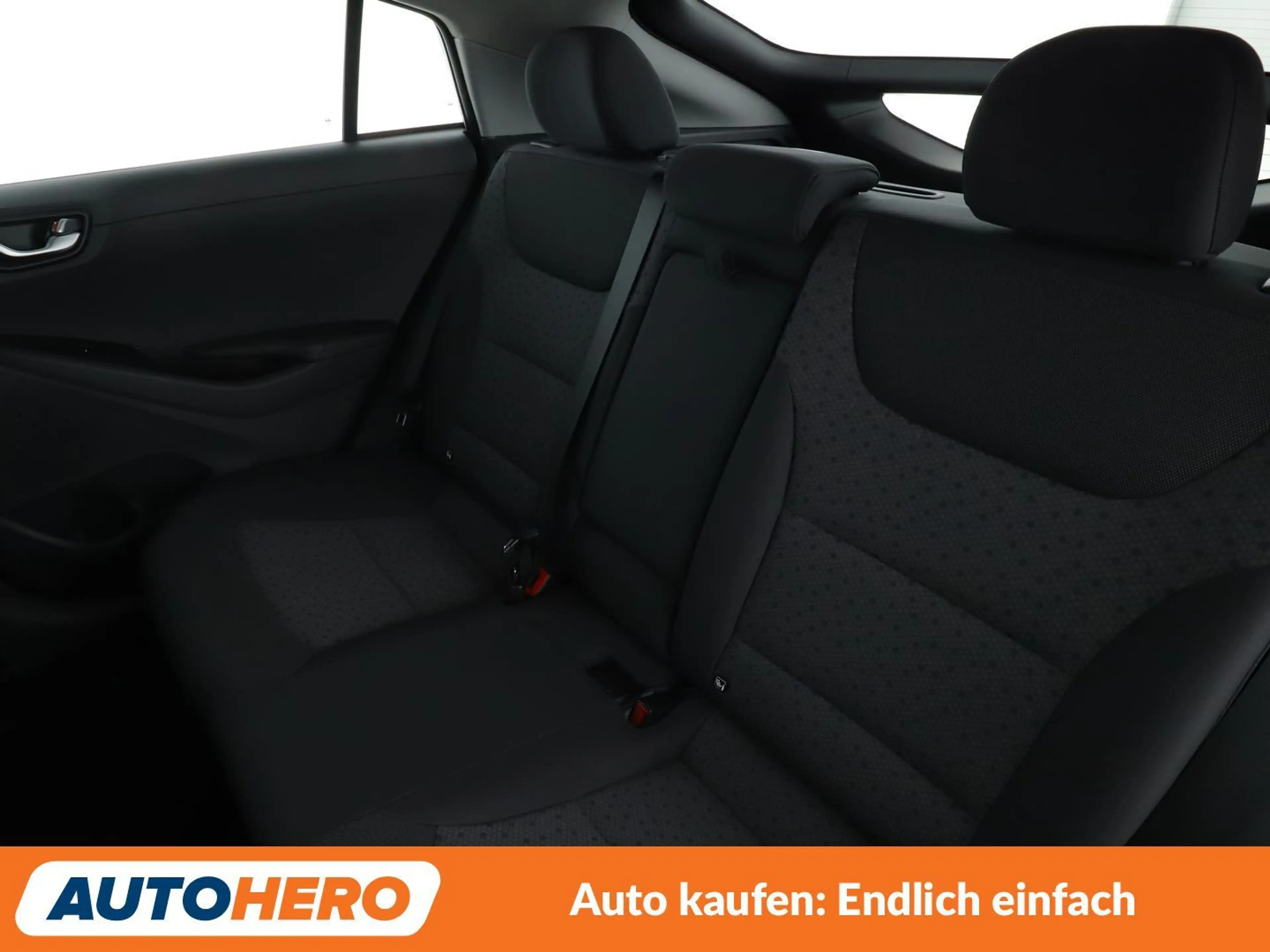 Hyundai IONIQ electric drive 88 kW Style Elektro Aut.*NAVI*LED* — photo 14