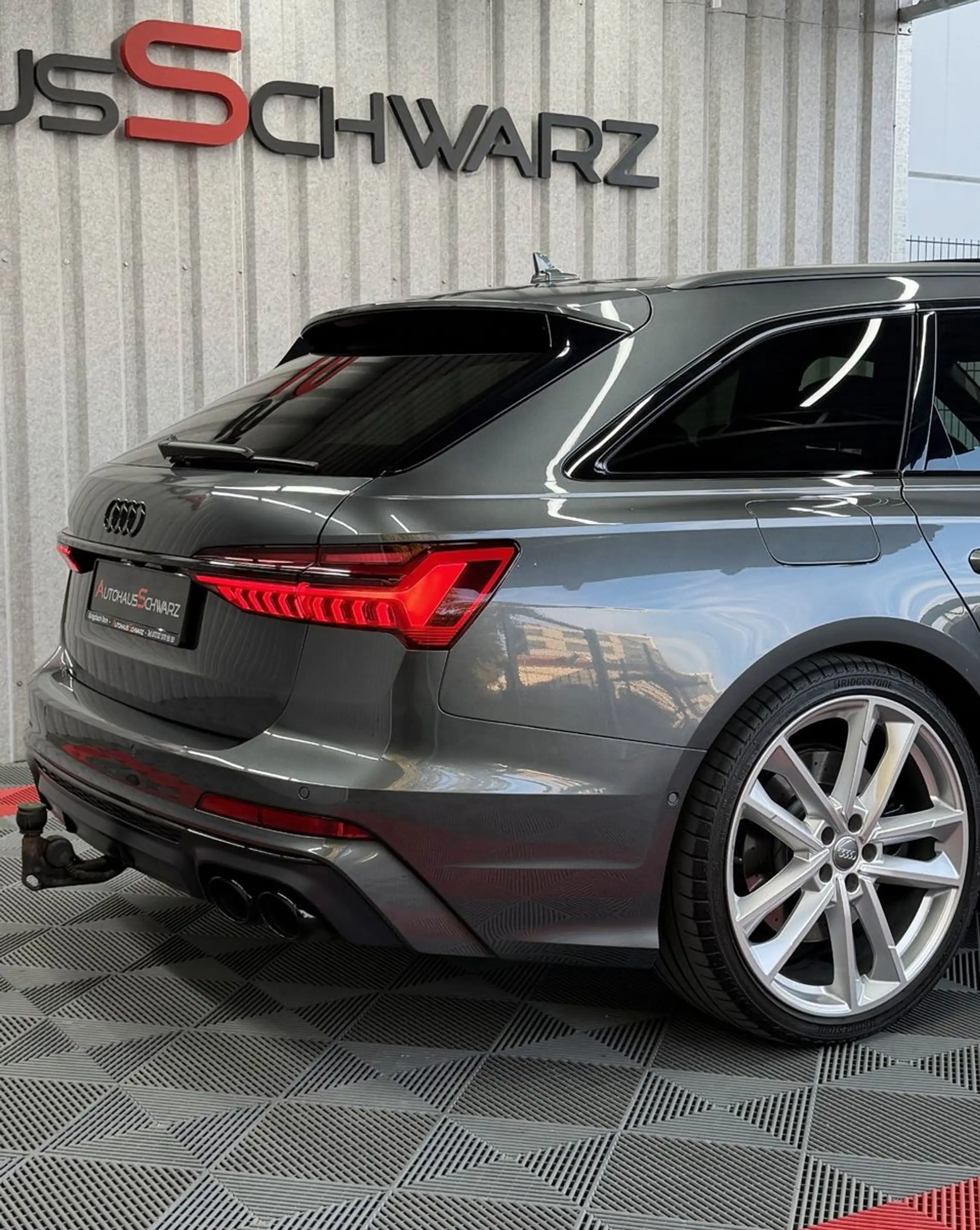 Audi S6 3.0 TDI quattro Pano 360 B&O Matrix StdHeiz AHK Night FahrAss — photo 11
