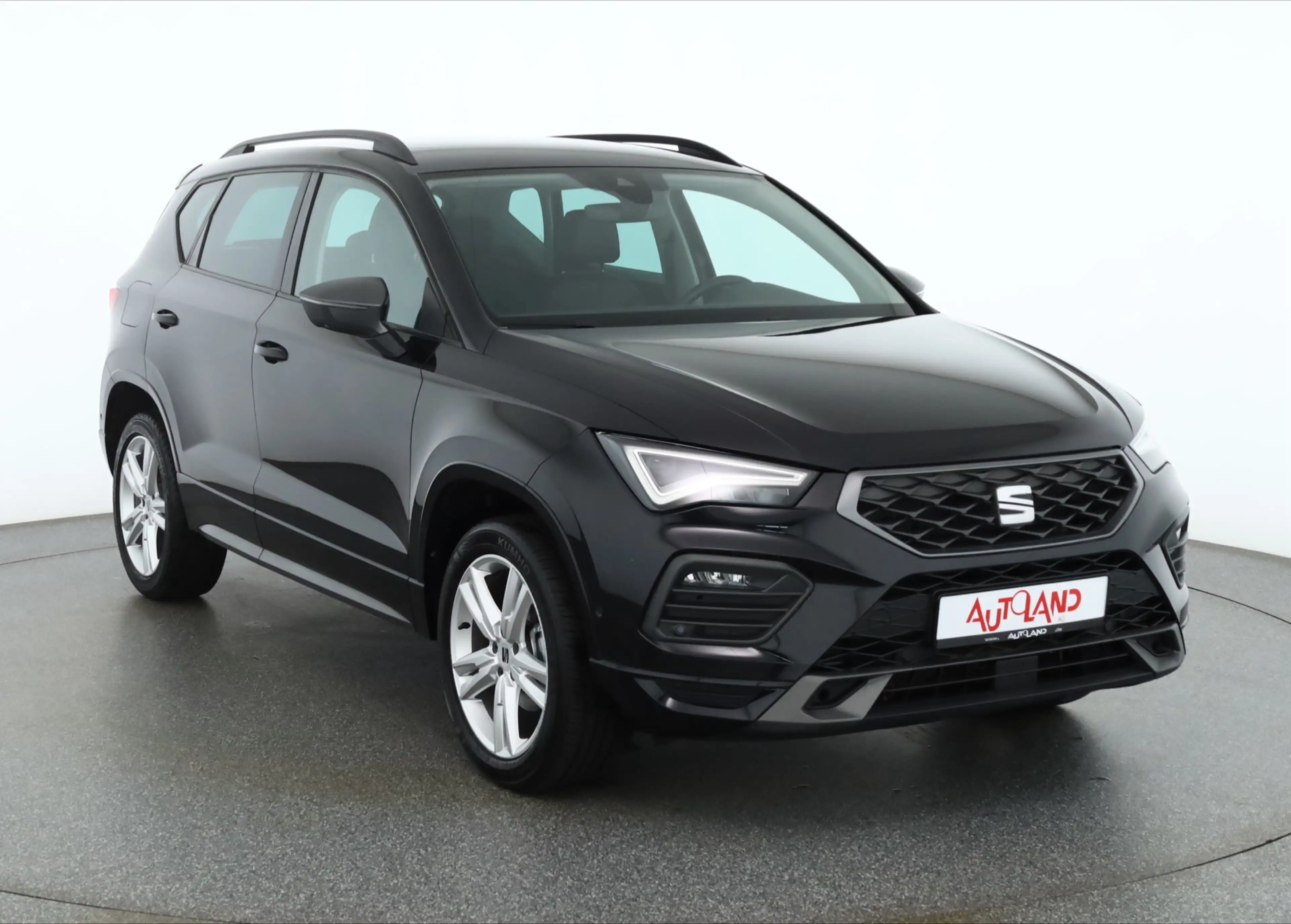 SEAT Ateca 1.5 TSI FR LED Navi FullLink Kamera AHK — photo 7