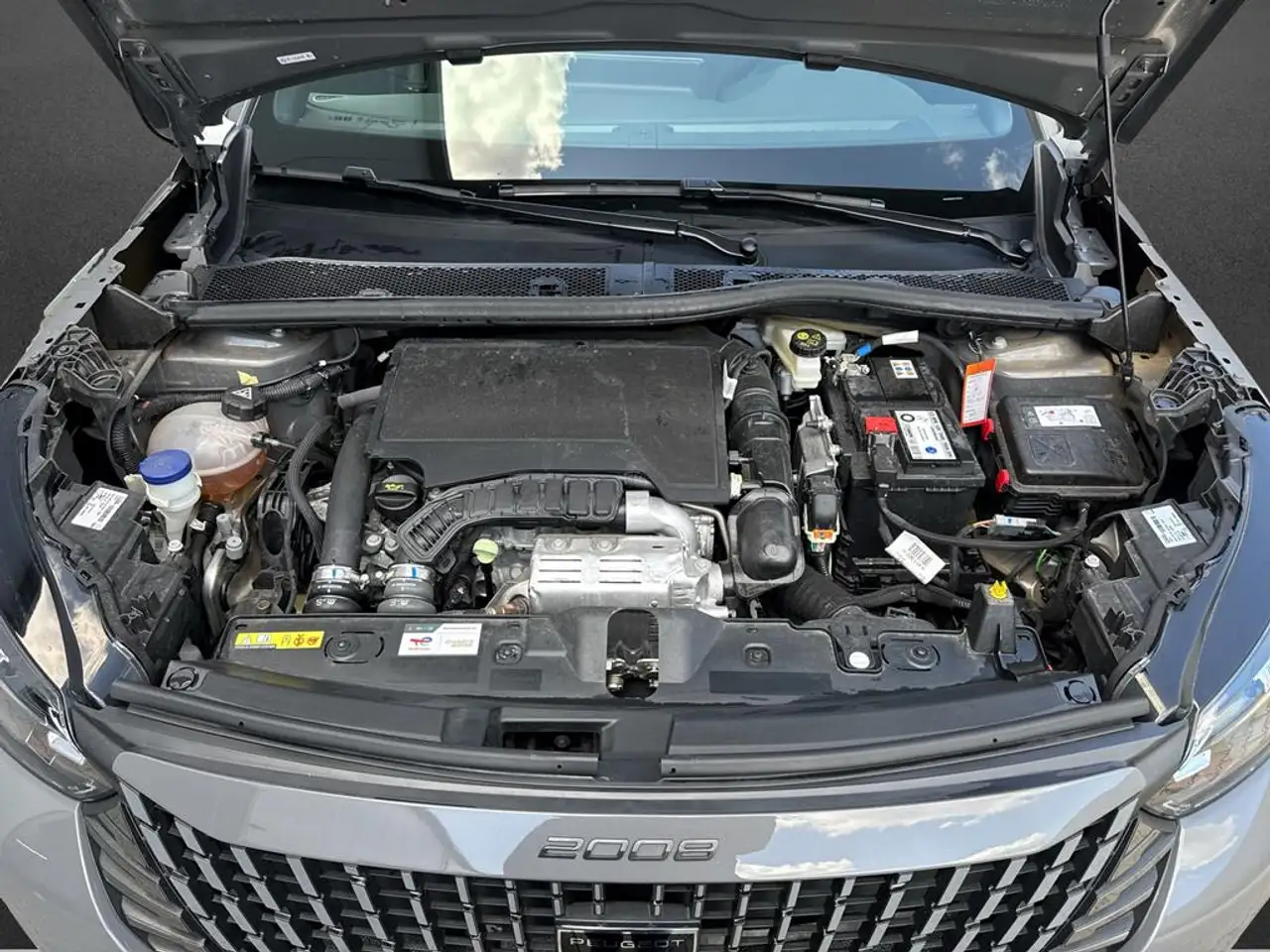 Peugeot 2008 1.2 PureTech 130 Allure, миниатюра 5
