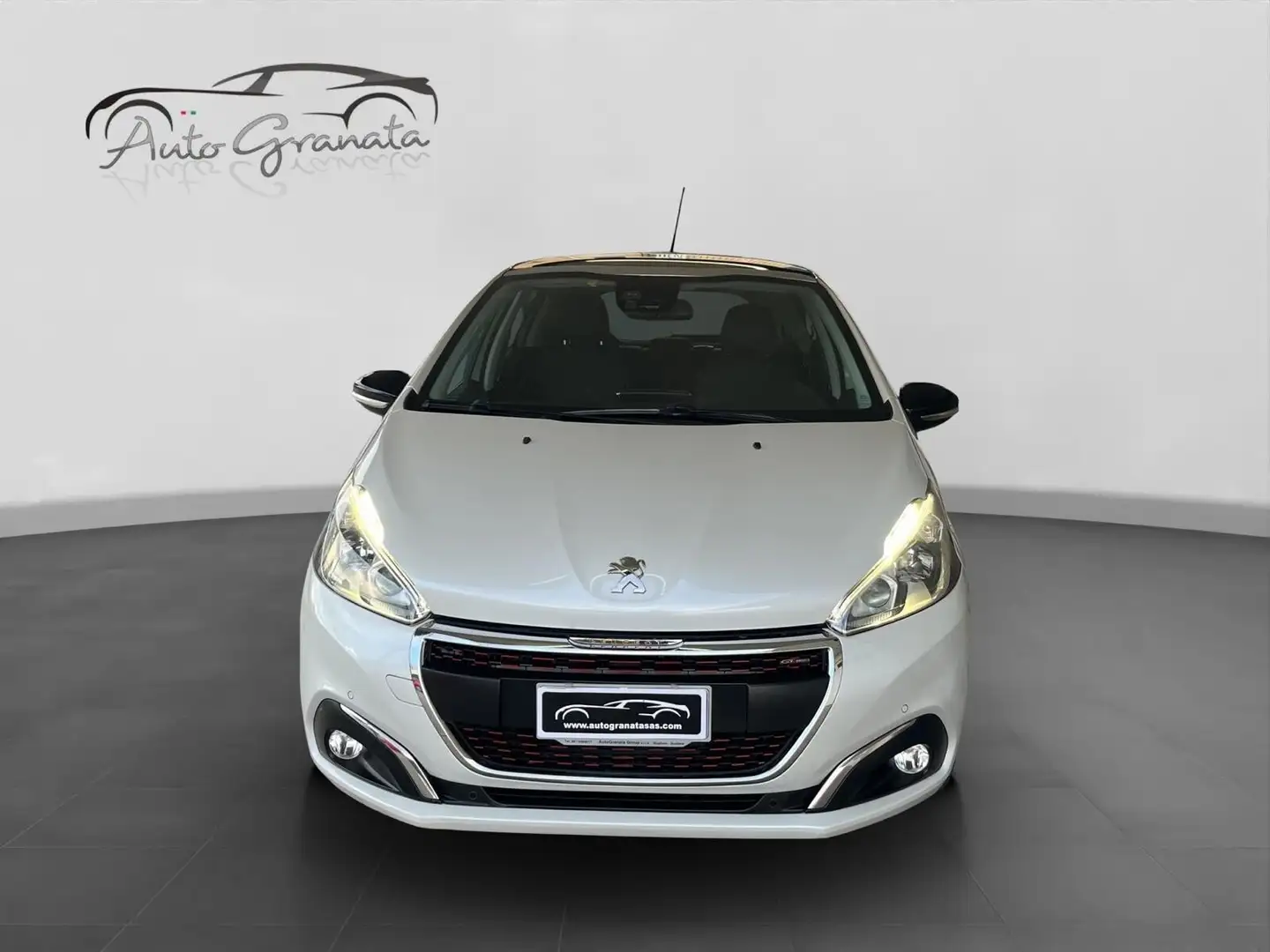 Peugeot 208 PureTech Turbo 110 EAT6 S&S 5 porte GT Line Blanc - 2