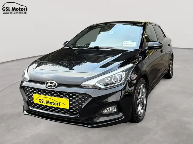 Hyundai i20 1.0 T-GDi 100cv Noire 07/19 70.873km airco GPS USB