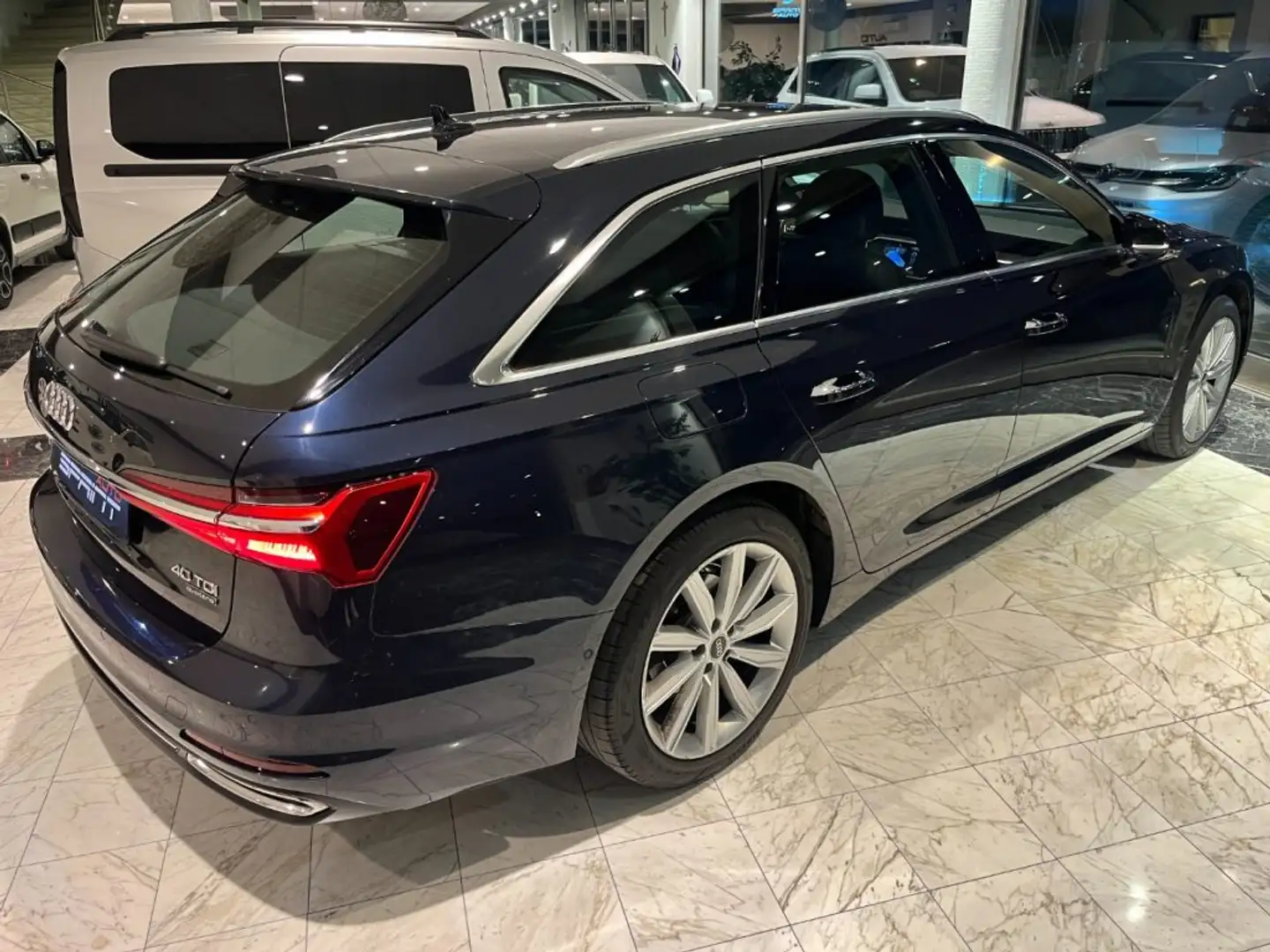 Audi A6 AVANT 40 2.0 TDI 204CV QUATTRO DESIGN Bleu - 2
