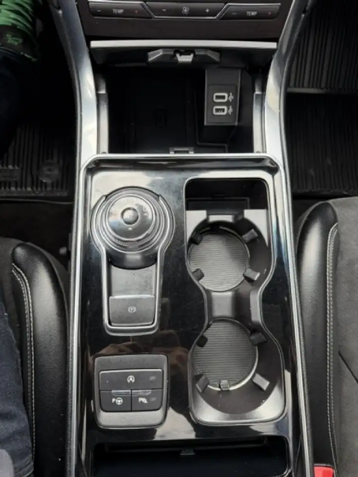 Ford Edge снимка Ford Edge