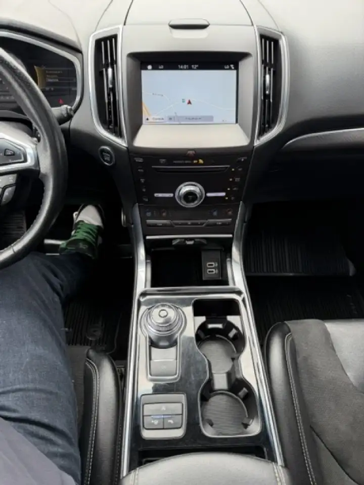 Ford Edge снимка Ford Edge