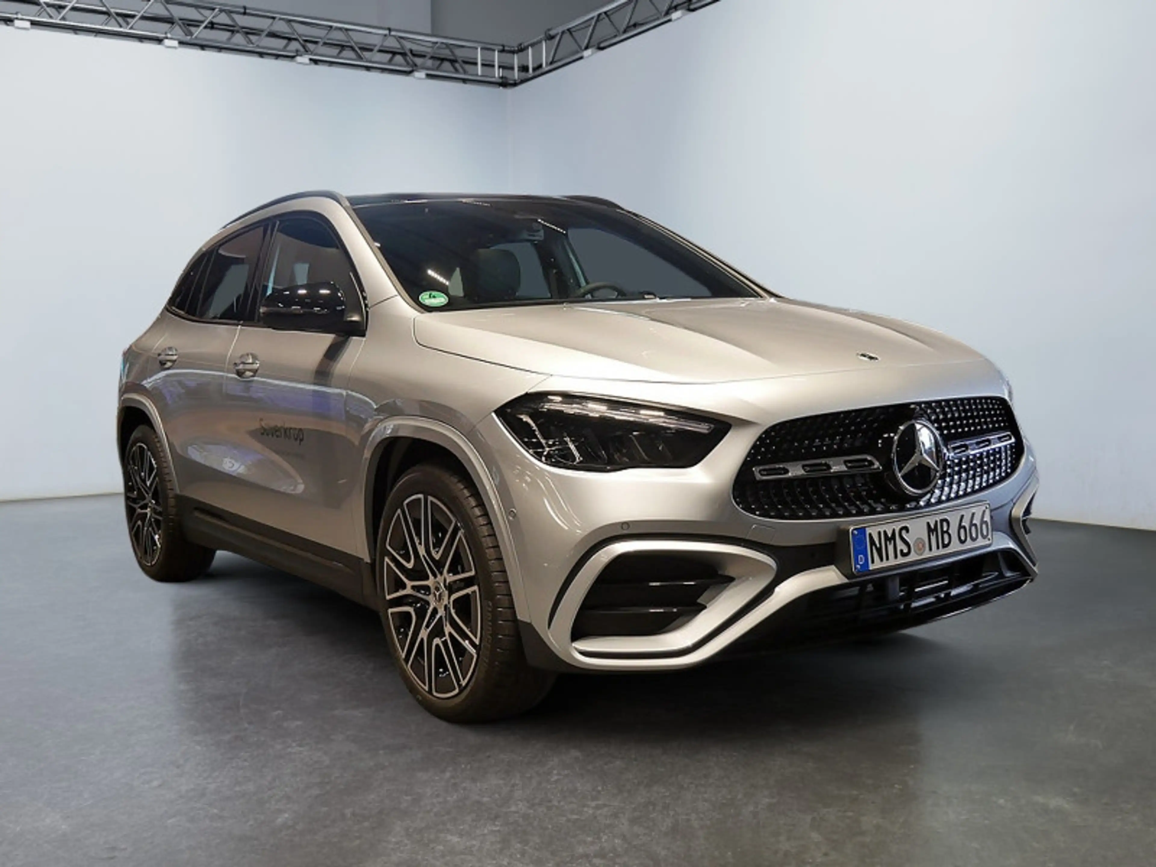 Mercedes-Benz GLA 220 d 4MATIC AMG NIGHT 360 AHK KAMERA PANO — photo 2