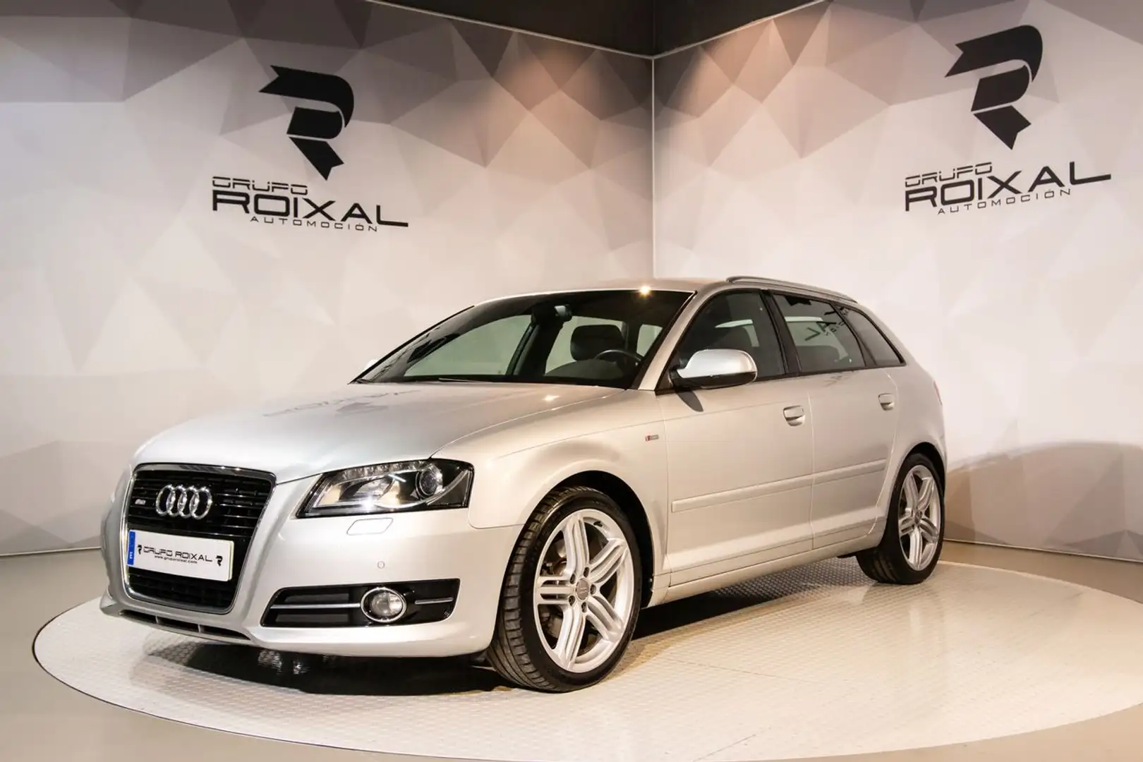 Audi A3 Sportback 2.0TDI Ambition 170 Gris - 1