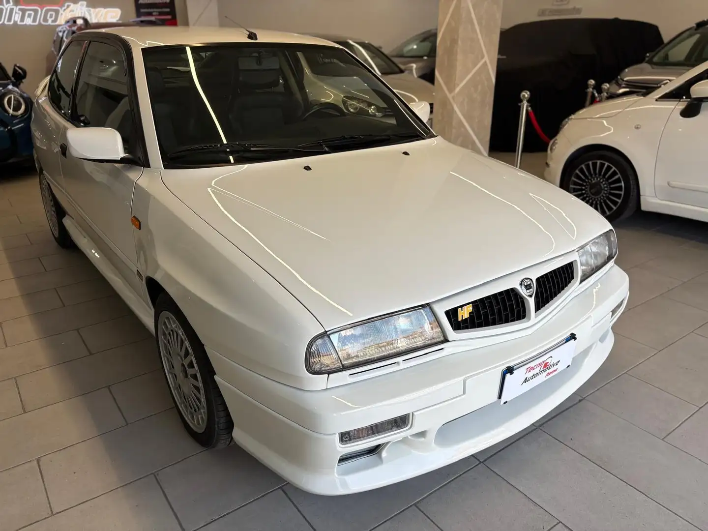 Lancia Delta HPE 2.0 16v Turbo HF *KIT ZENDER* Blanc - 1