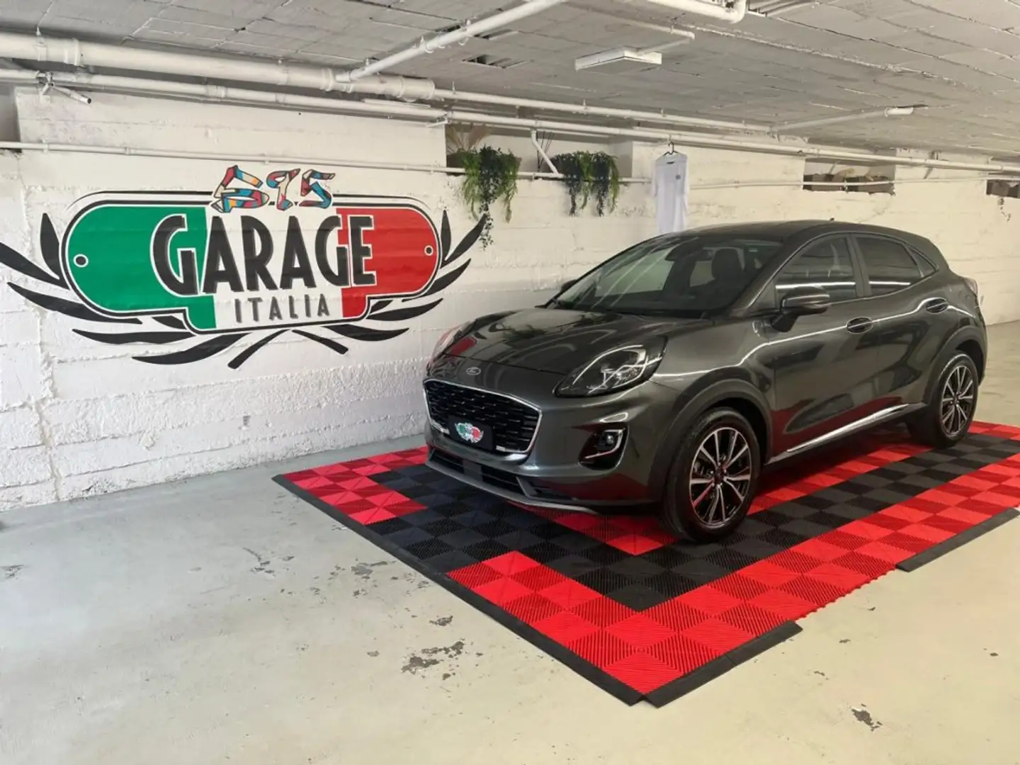 Ford Puma PARI NUOVO - NEOPATENTATI - POCHISSIMI KM Grijs - 1