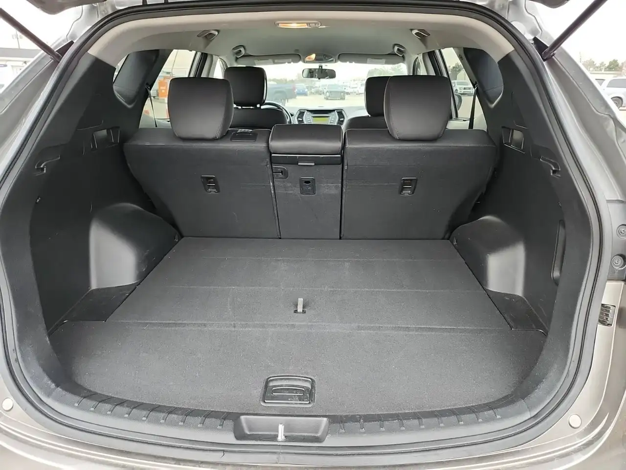 Hyundai SANTA FE снимка Hyundai SANTA FE