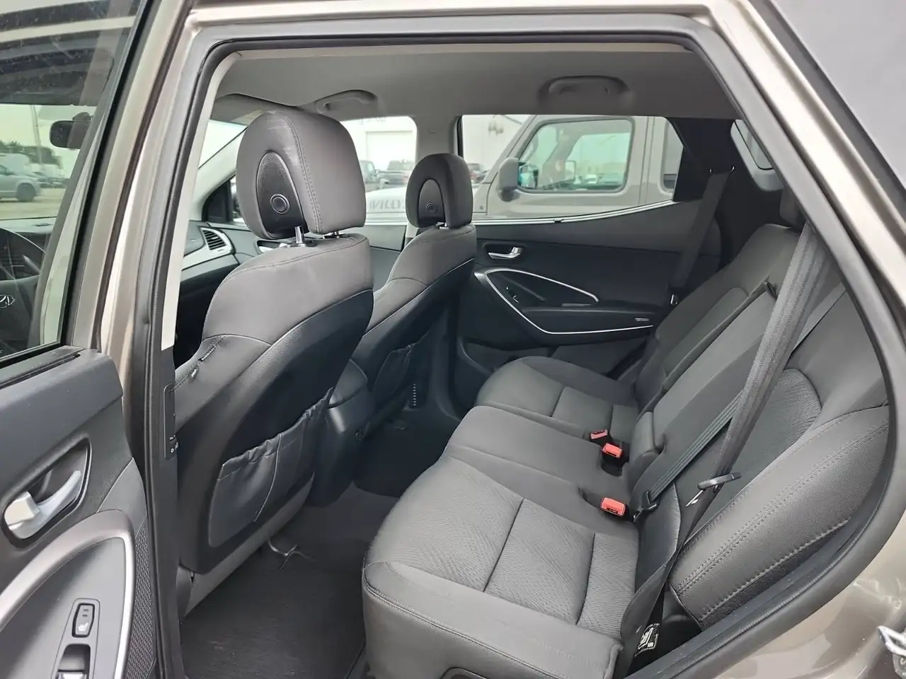 Hyundai SANTA FE снимка Hyundai SANTA FE
