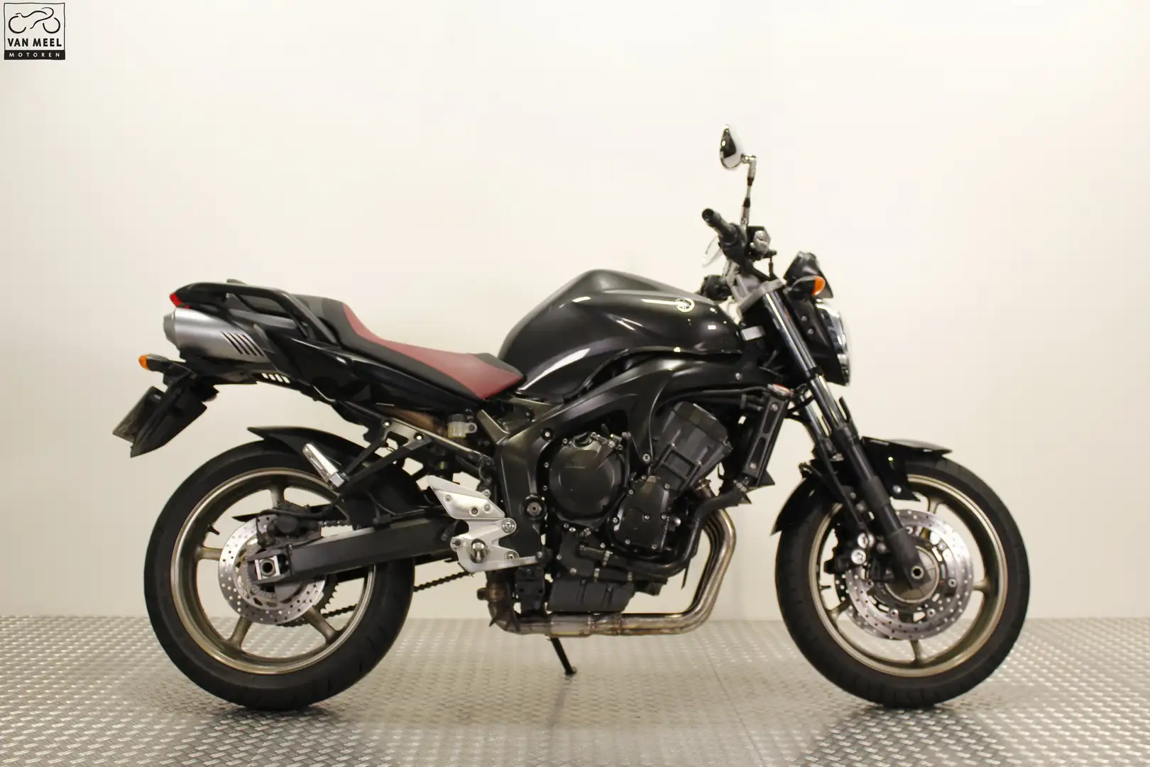 Yamaha FZ 6 FZ6-N ABS Zwart - 1