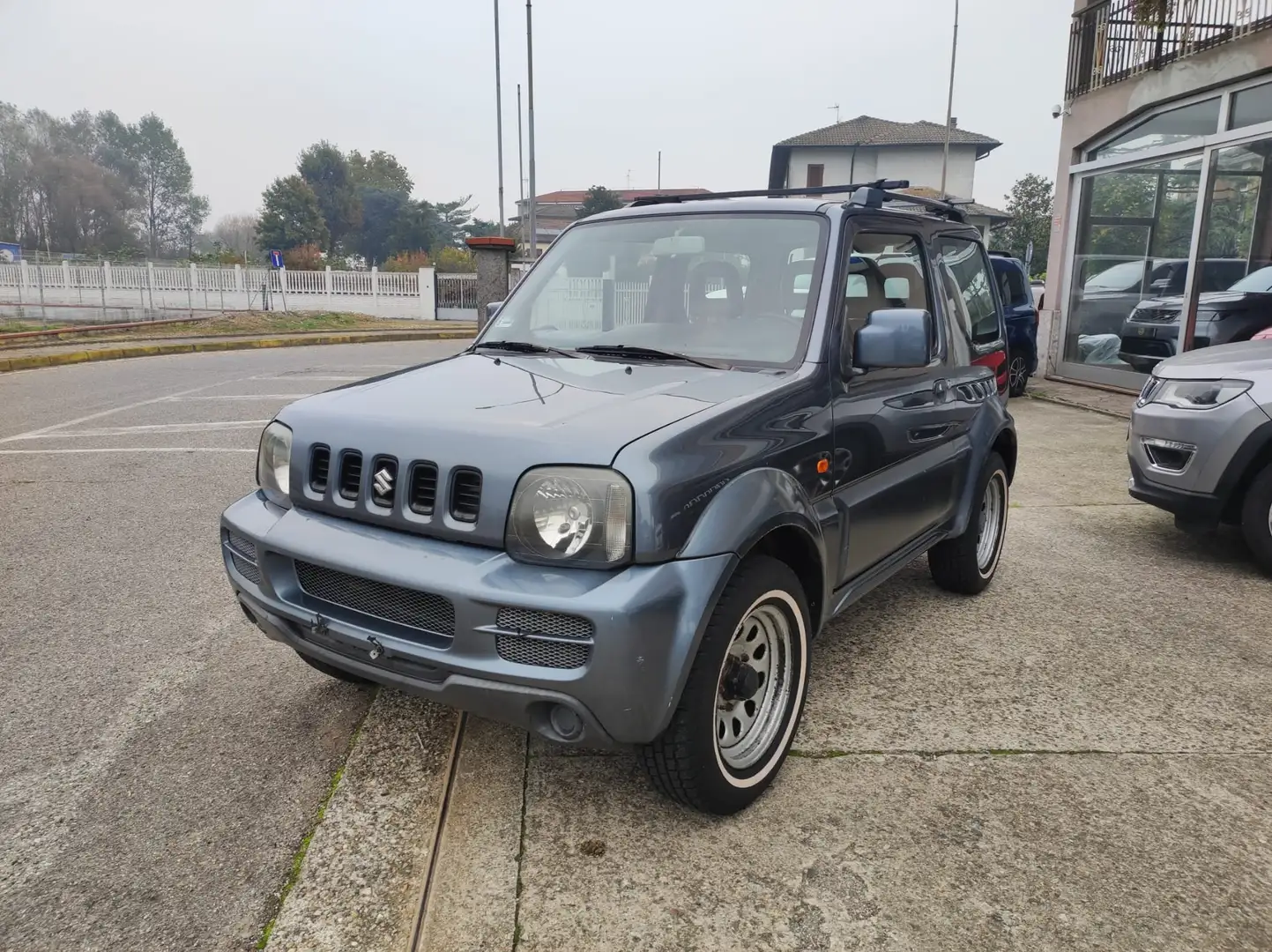 Suzuki Jimny Jimny 1.3 16v JLX 4wd Gris - 1