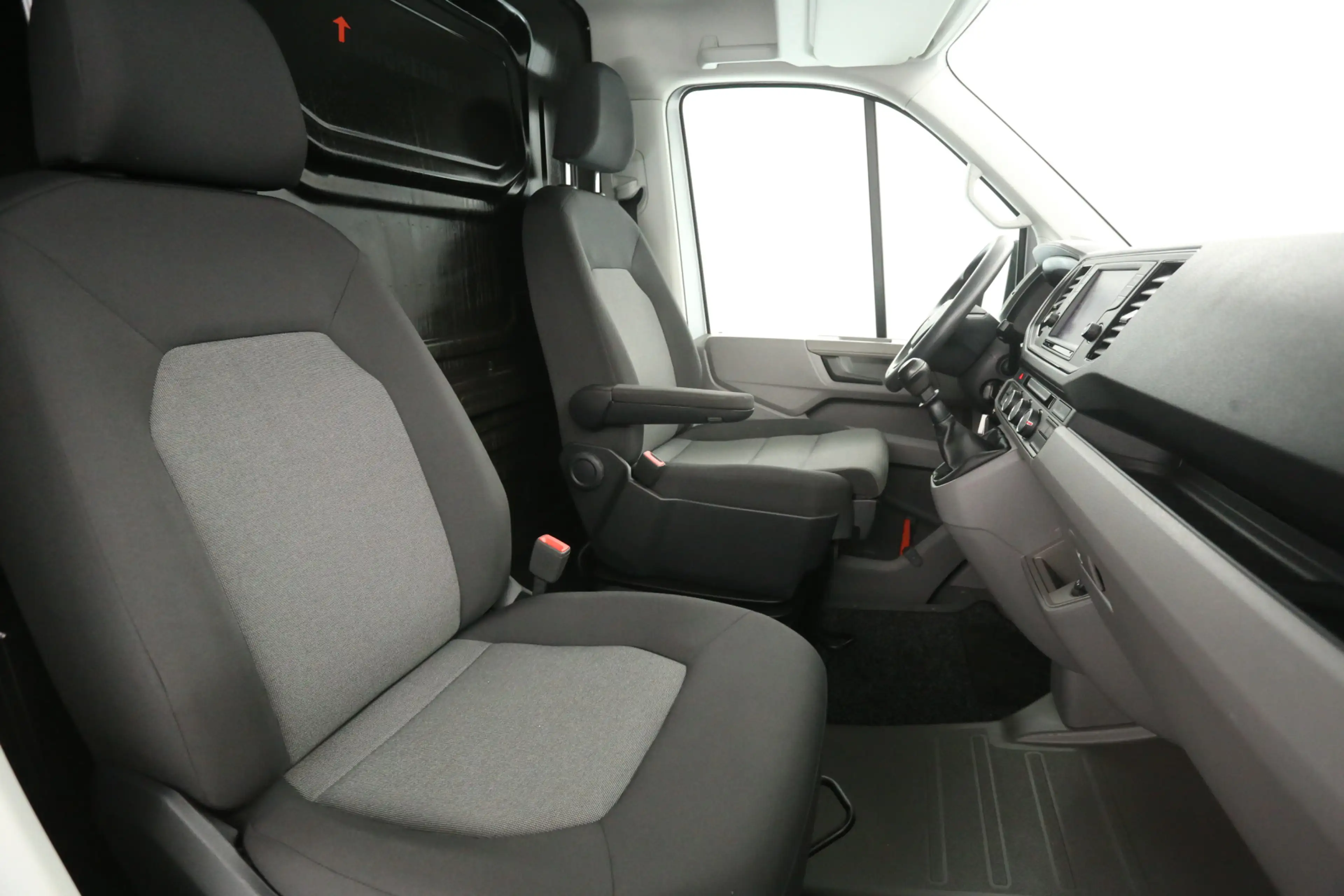 Volkswagen Crafter 2.0 TDI 140PK L3H2 | Airco | Cruise | Carplay | Na — photo 10