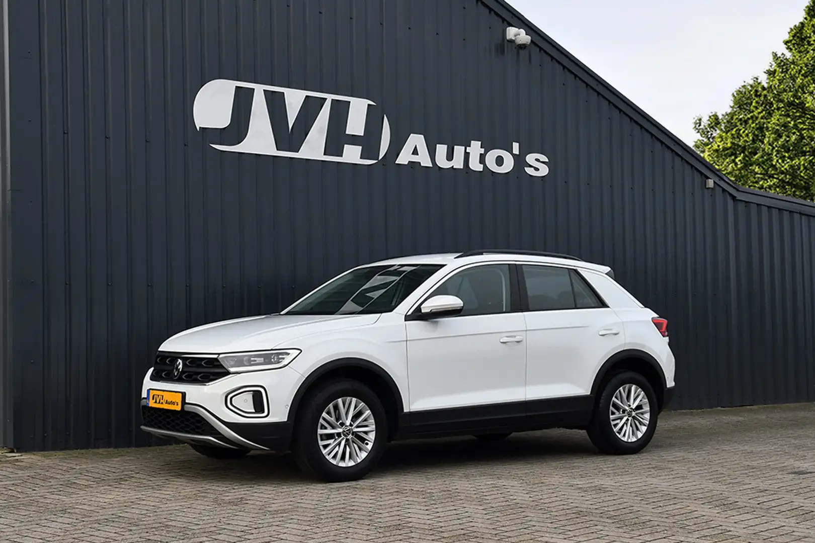 Volkswagen T-Roc 1.5 TSi 150pk AUT/DSG Life 07-2022 | VirtualCP | F Blanc - 1