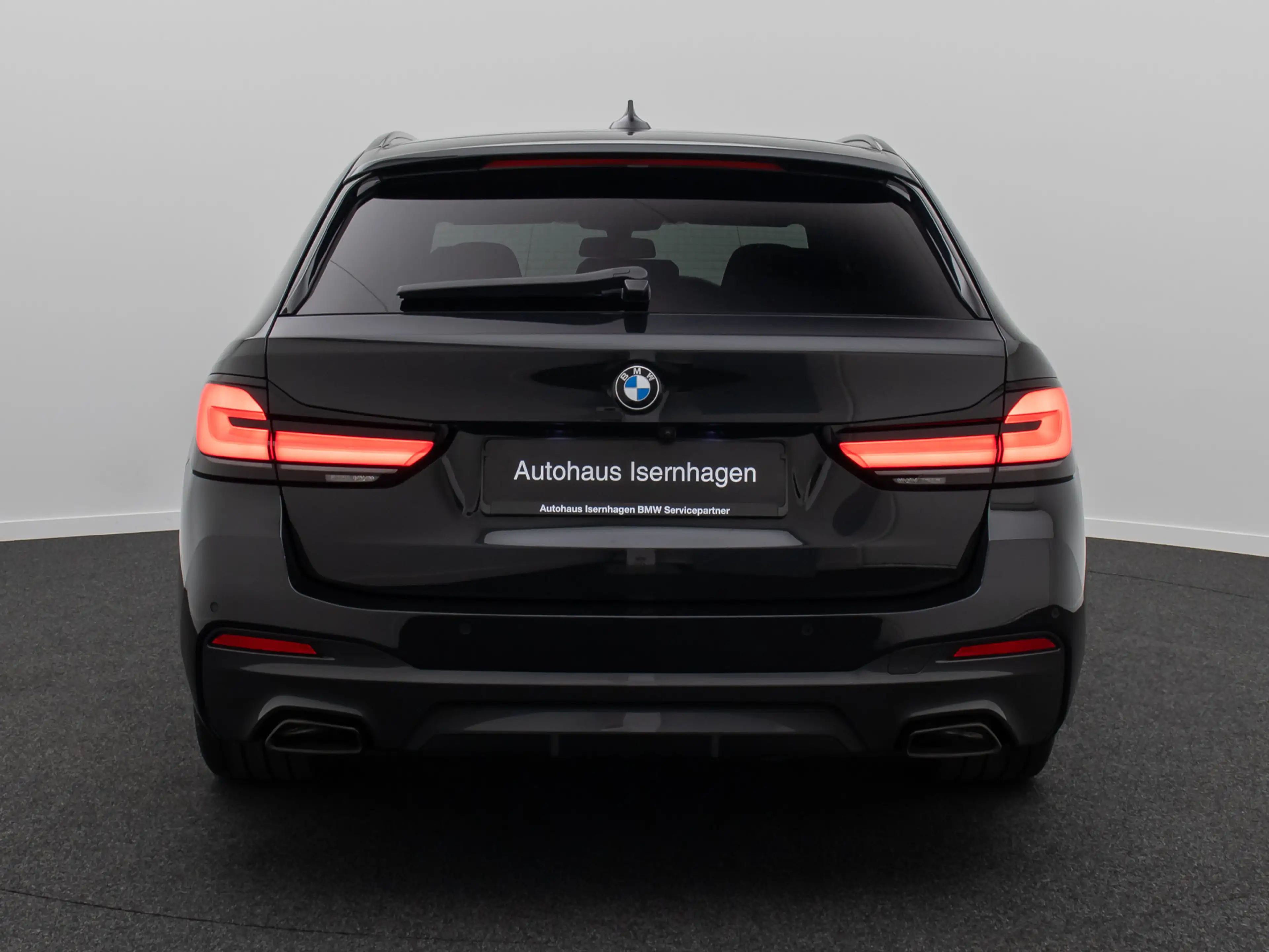 BMW 540 M Sport Individual HUD DAB H K Laser — photo 8