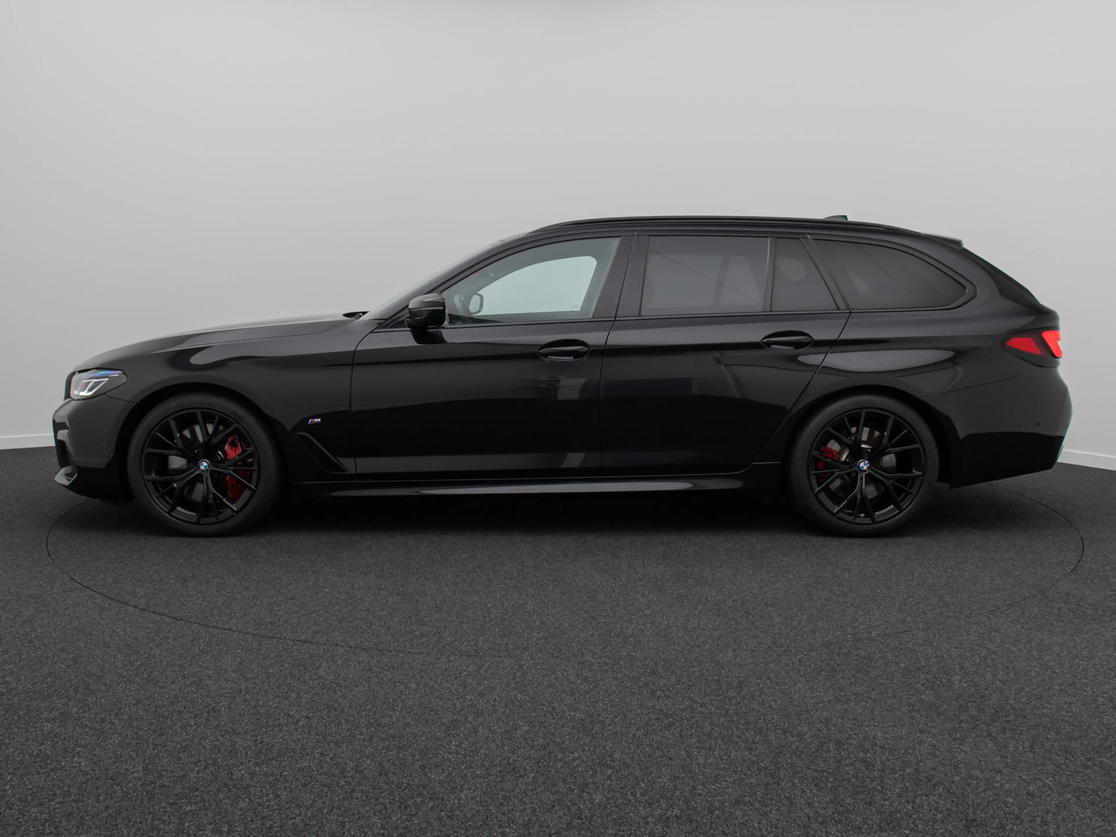 BMW 540 M Sport Individual HUD DAB H K Laser — photo 11