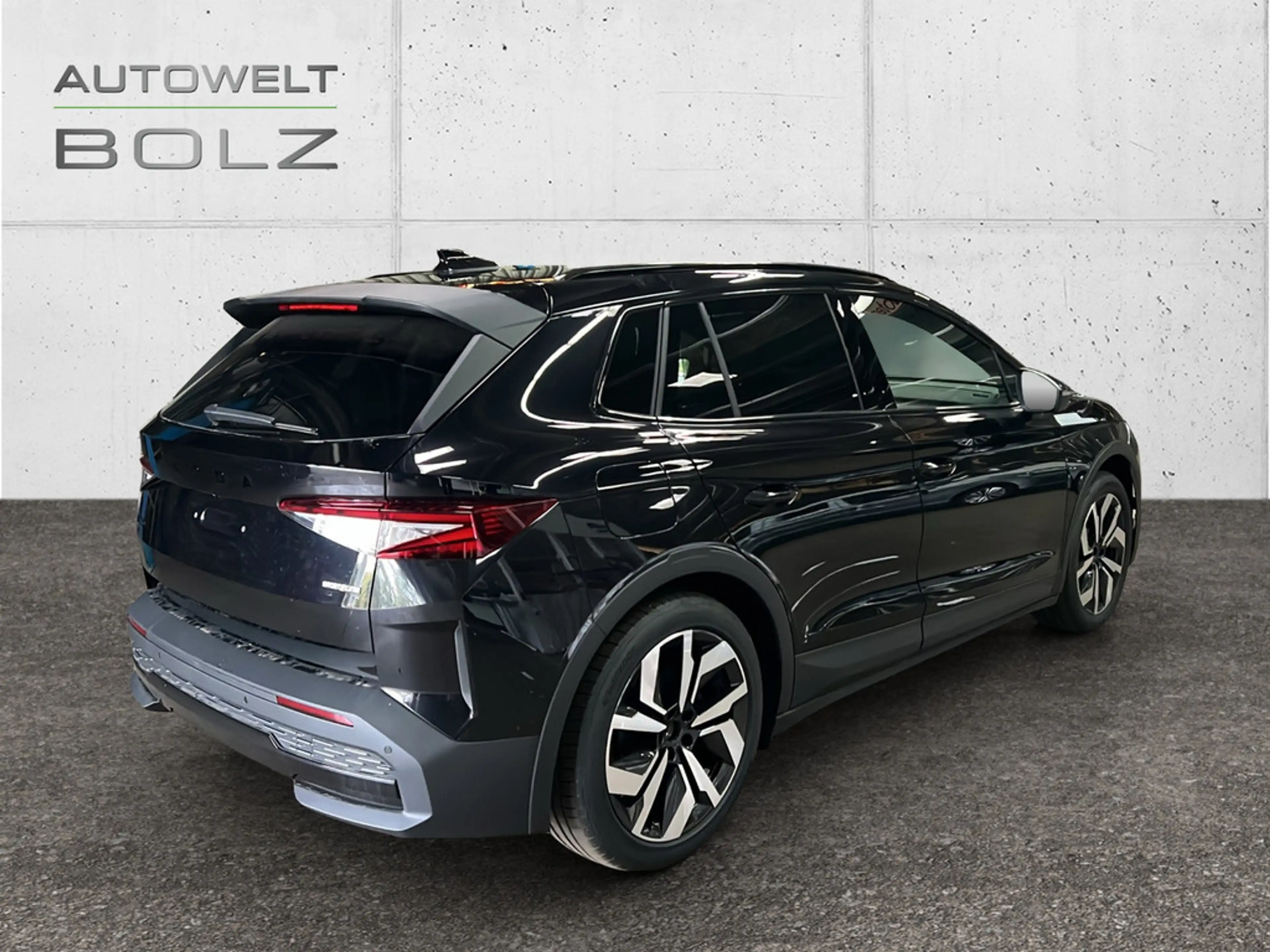 Skoda Elroq 85 Sportline HUD NAVI MATRIX-LED AHK 36 — photo 4