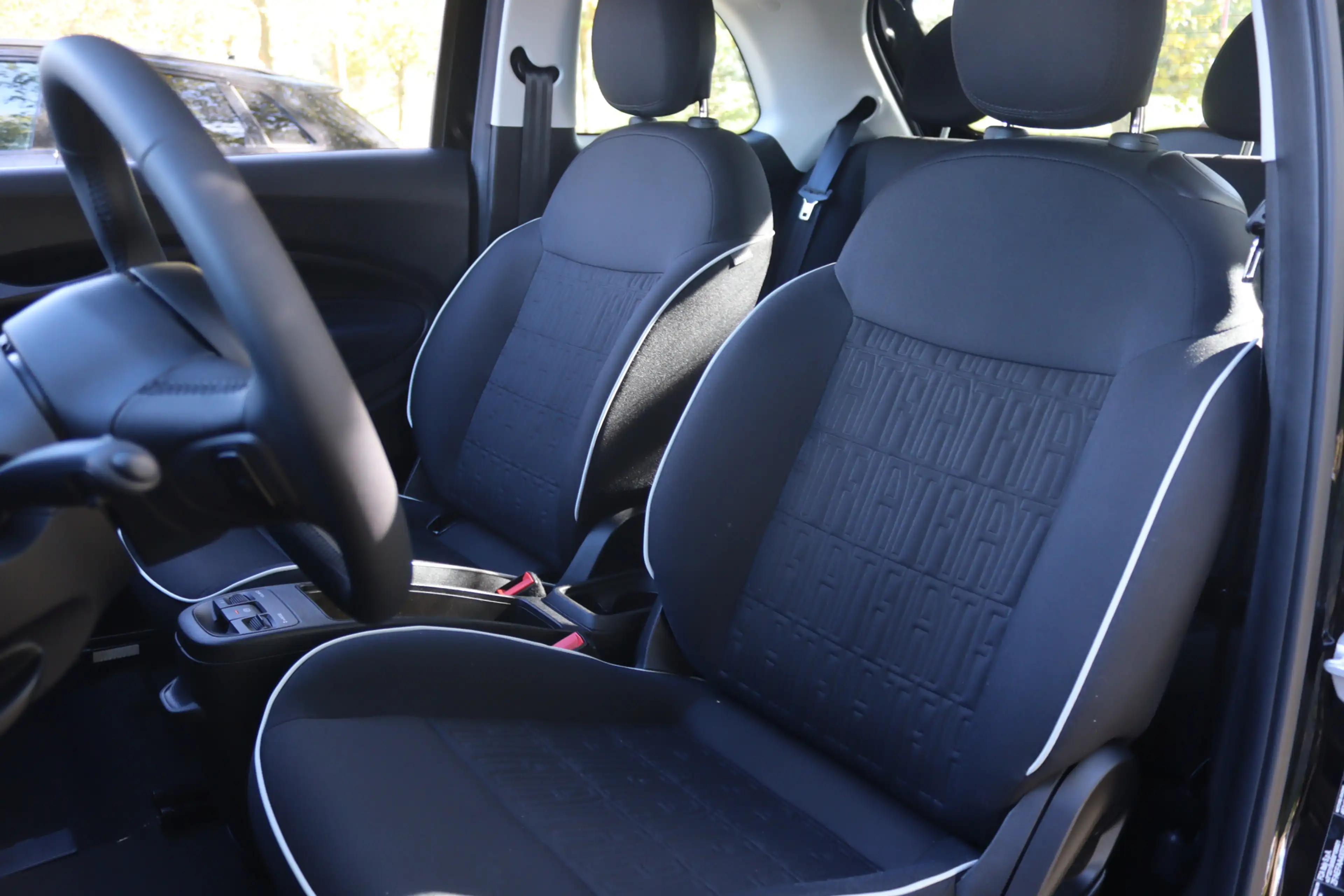 Fiat 500e 42 kWh Icon 119pk LED/CarPlay/Keyless/Ecc/Crc/Dab+ — photo 12