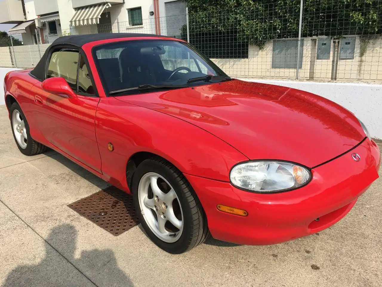 Mazda MX-5 1.6i 16v, foto 1
