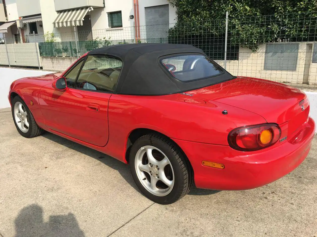 Mazda MX-5 1.6i 16v, foto 6