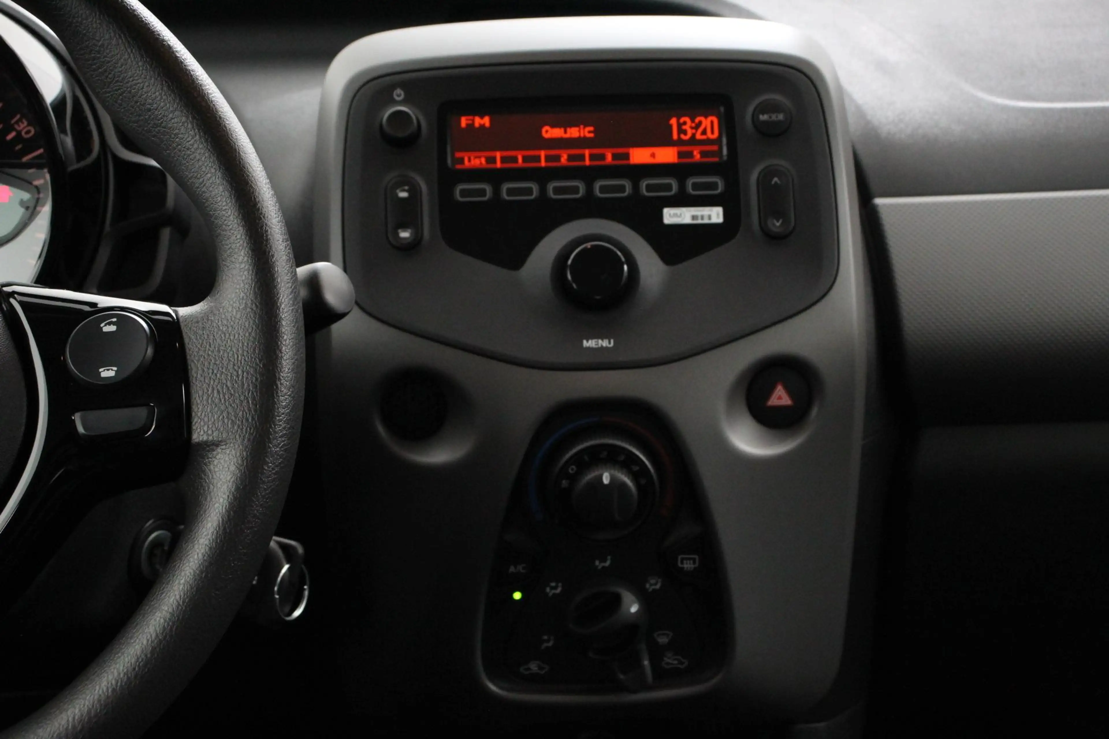 Peugeot 108 1.0 e-VTi Active Airco Bluetooth Led 5 Deurs — photo 14