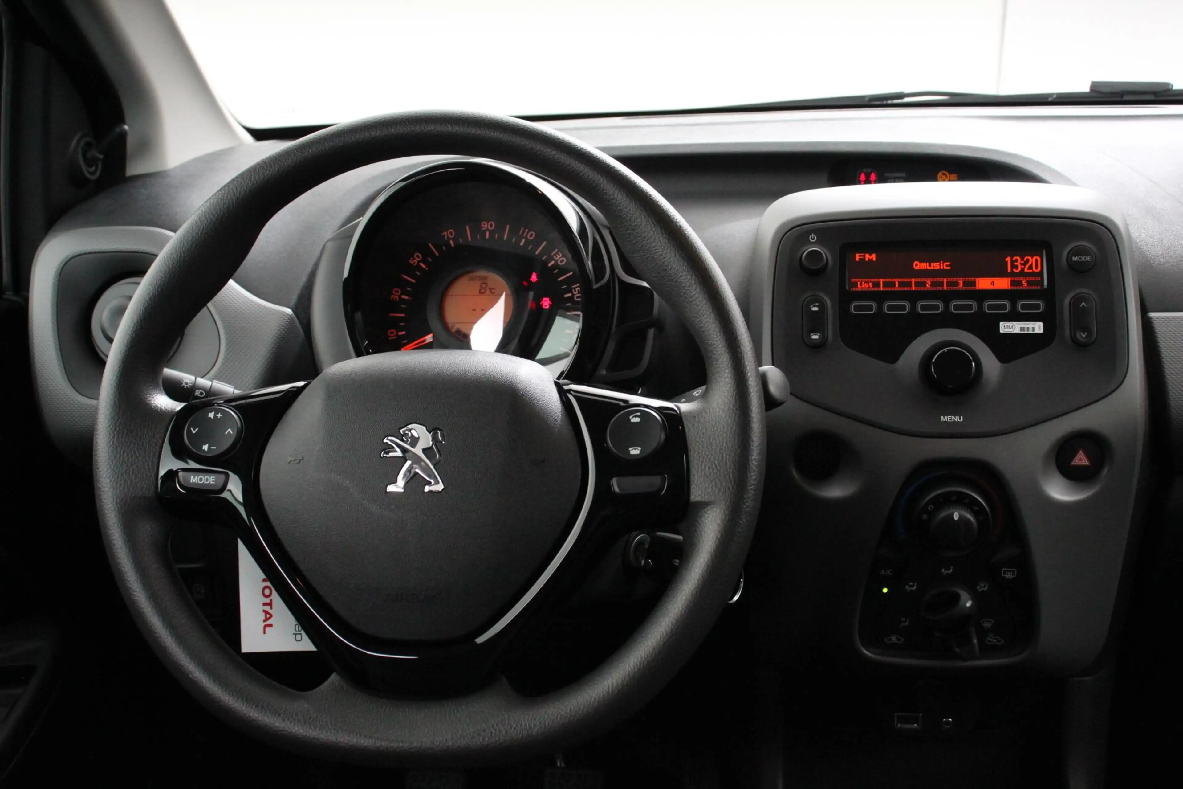Peugeot 108 1.0 e-VTi Active Airco Bluetooth Led 5 Deurs — photo 13