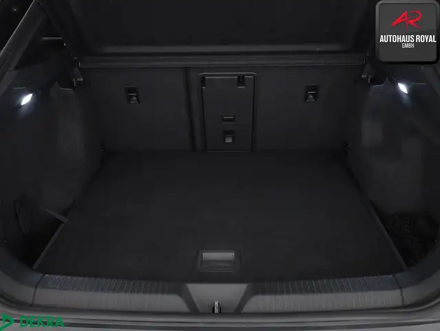 Volkswagen Id.4 view 13