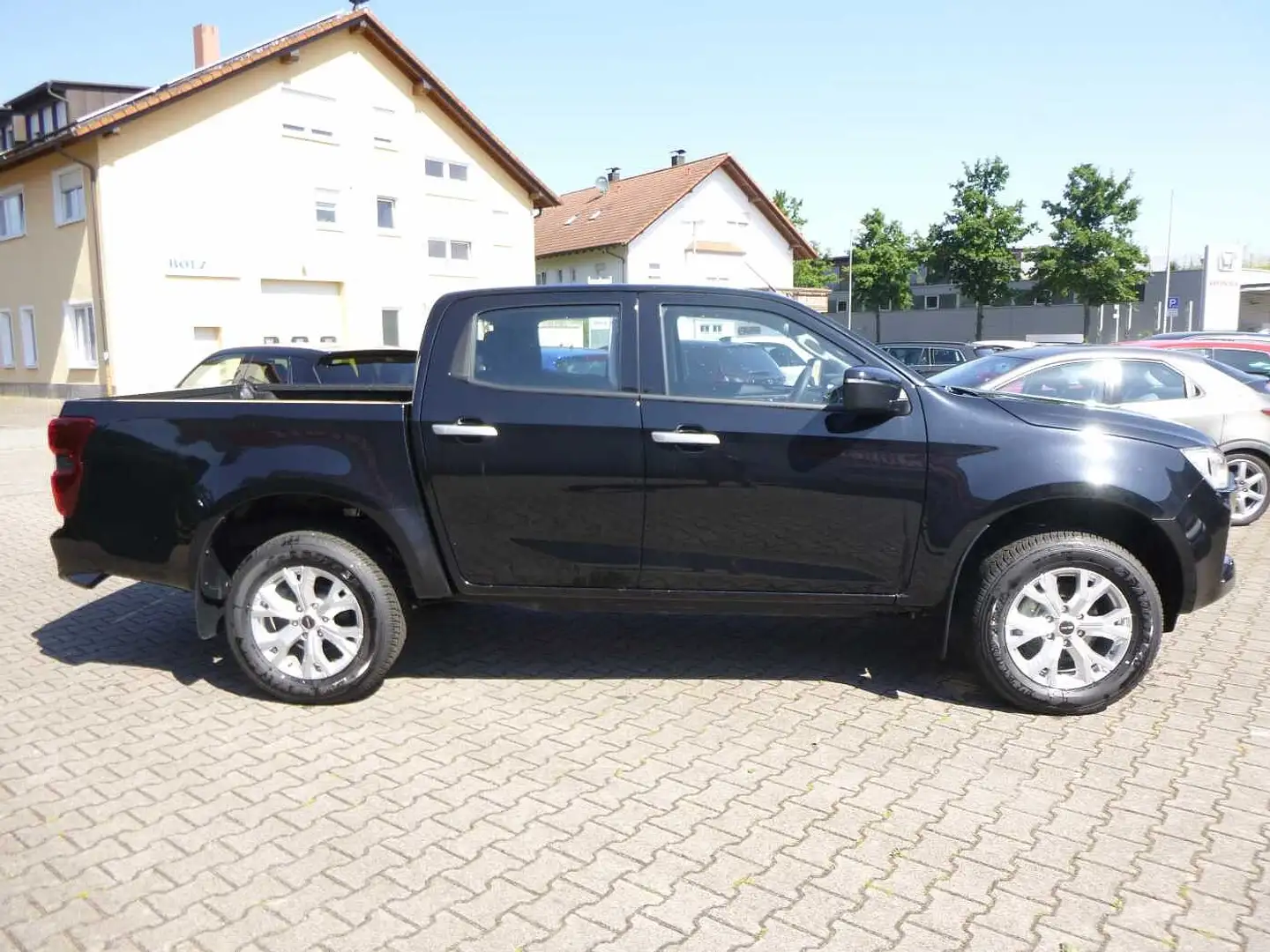 Isuzu D-Max Double Cab LS 4WD Automatik Zwart - 2